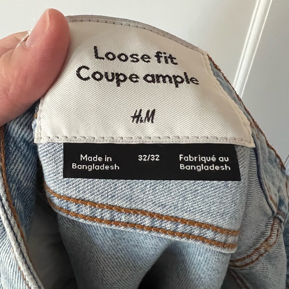 H&M loose fit jeans - Picture 3 of 4